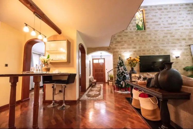 5 bedroomed house on 0.7 acre land for sale in karen