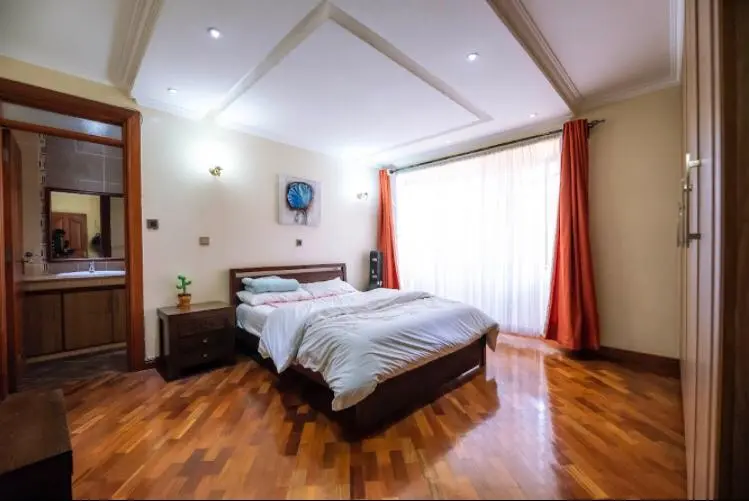 5 bedroomed house on 0.7 acre land for sale in karen