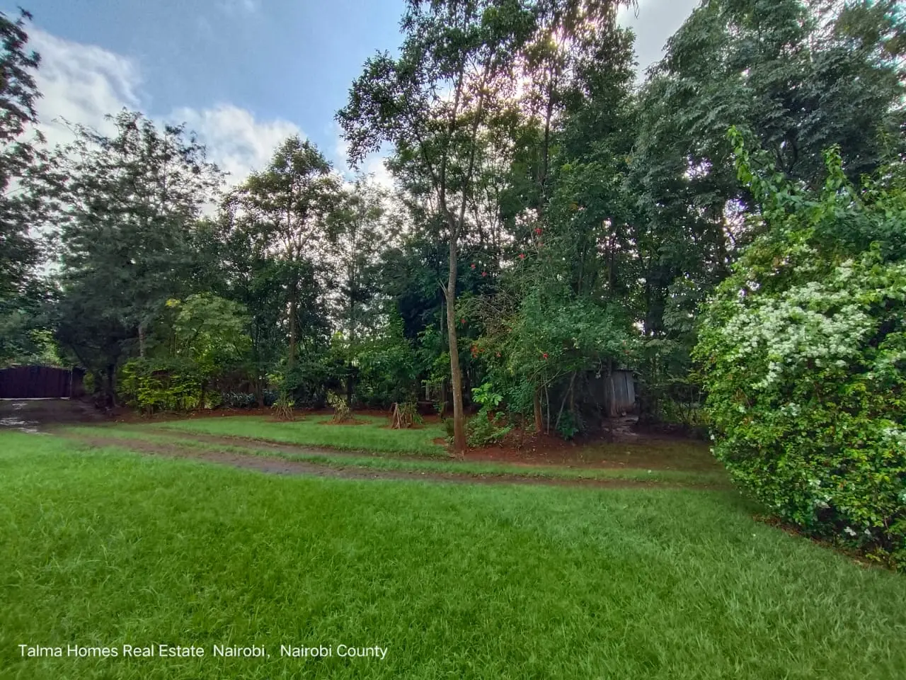prime 0.5 acre residential land for sale in karen Plains