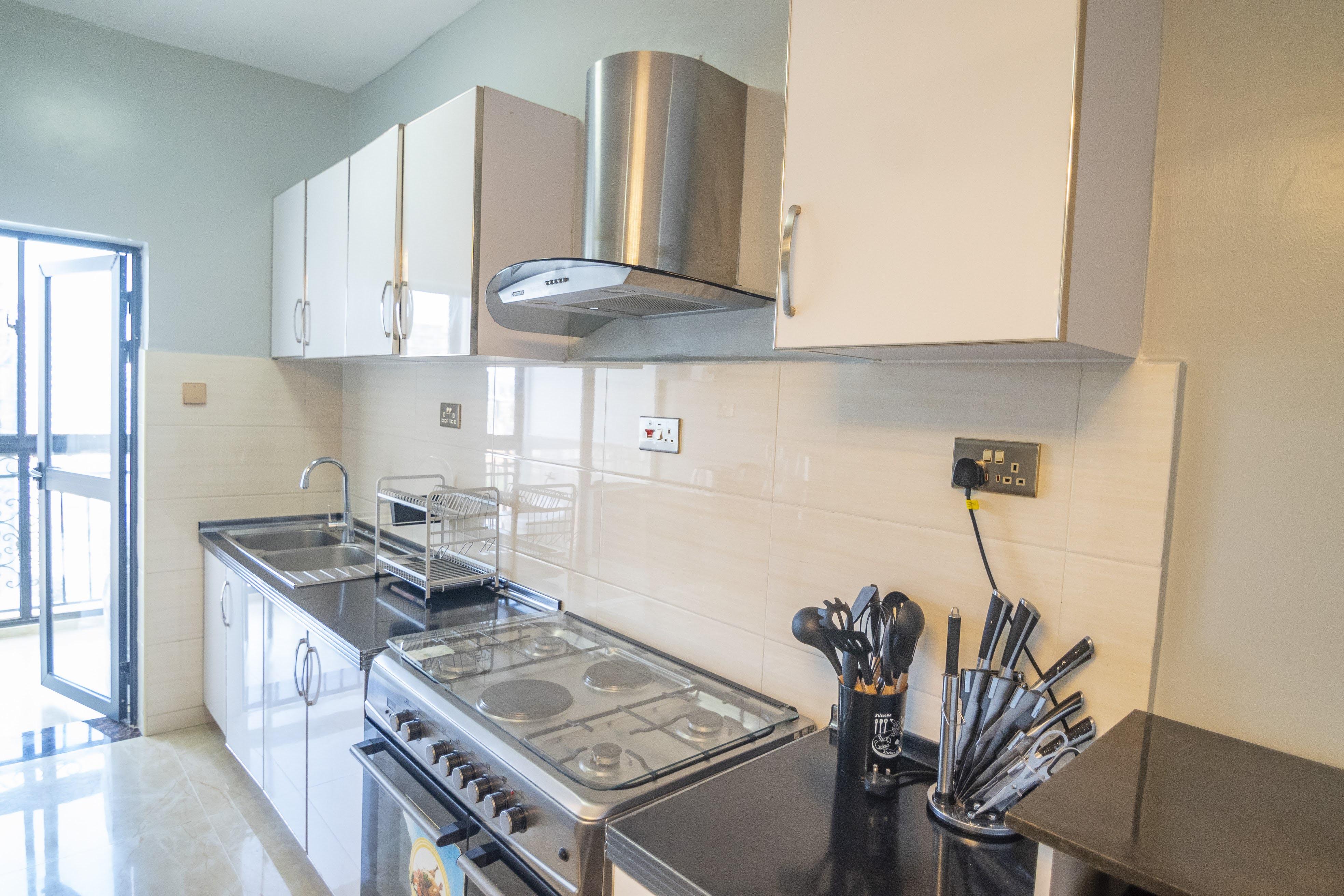 Fully furnished and serviced Penthouse to let in kilimani