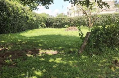 Prime 0.86 acre flat land for sale in kilimani