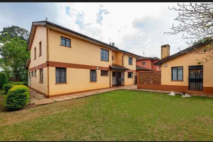 4 bedroomed house for sale in mountain view