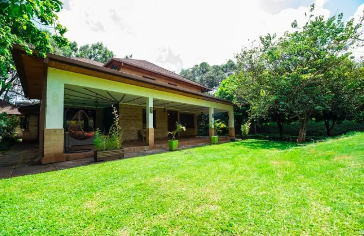 5 bedroomed house on 0.7 acre land for sale in karen
